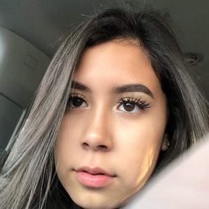 Meet your Posher, Arely